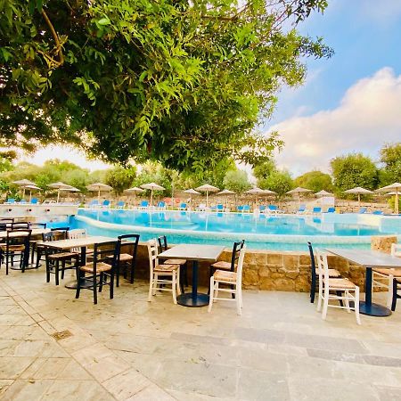 Basillica 3 Bedrooms Apartment Paphos Bagian luar foto