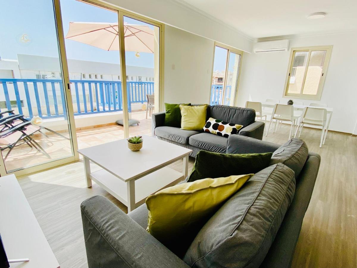 Basillica 3 Bedrooms Apartment Paphos Bagian luar foto