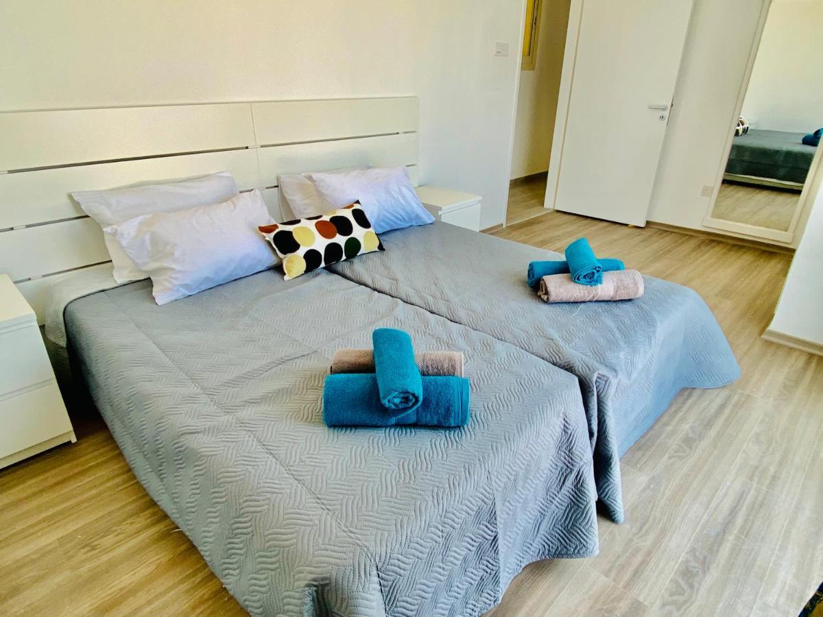 Basillica 3 Bedrooms Apartment Paphos Bagian luar foto