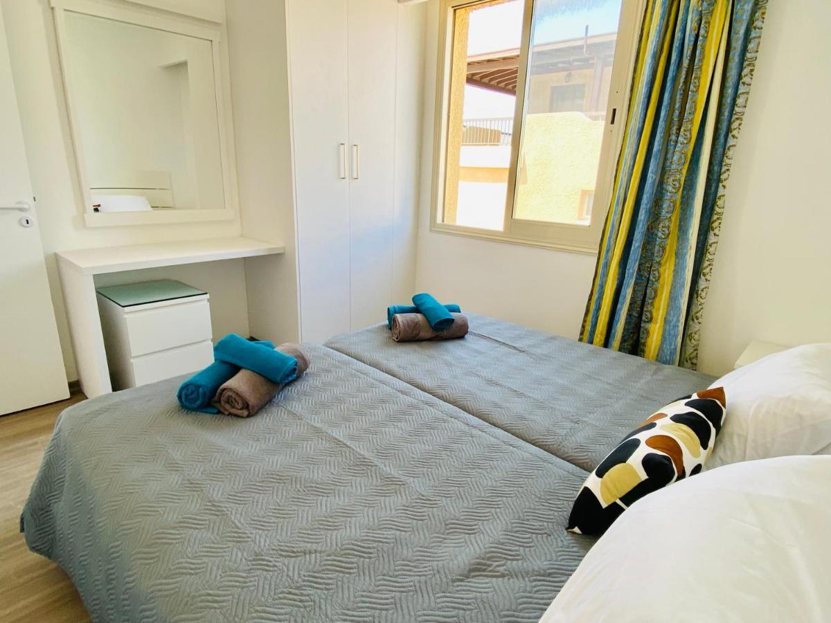 Basillica 3 Bedrooms Apartment Paphos Bagian luar foto