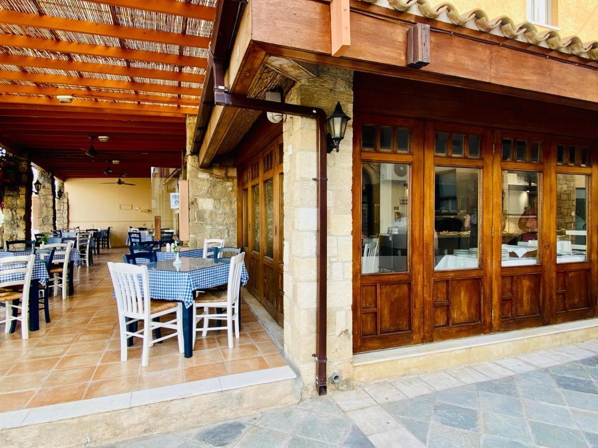 Basillica 3 Bedrooms Apartment Paphos Bagian luar foto